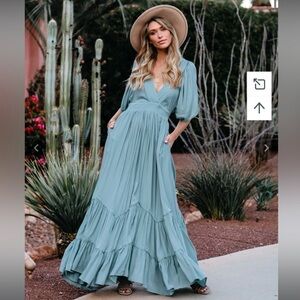 Vici Storia Maxi Dress